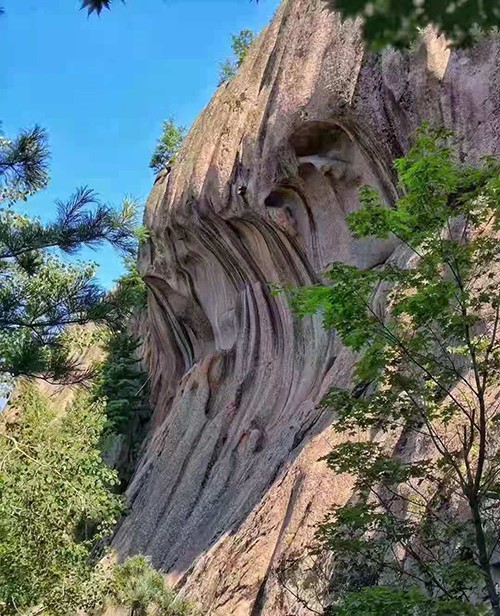 红石峰-(3).jpg