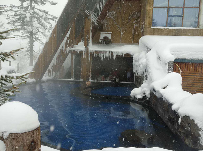 长白山西景区员工汤池竣工使用